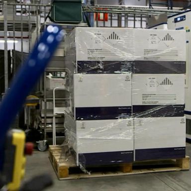 VIDEO: Pfizer prepares to ship 2.9M COVID-19 vaccine doses across US