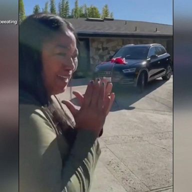 VIDEO: Lizzo surprises mom with new car