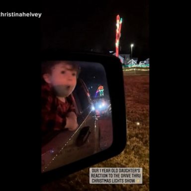 VIDEO: Toddler delighted by Christmas lights display