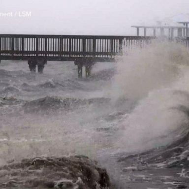 VIDEO: Hurricanes, tornadoes and wildfires make 2020 a record year