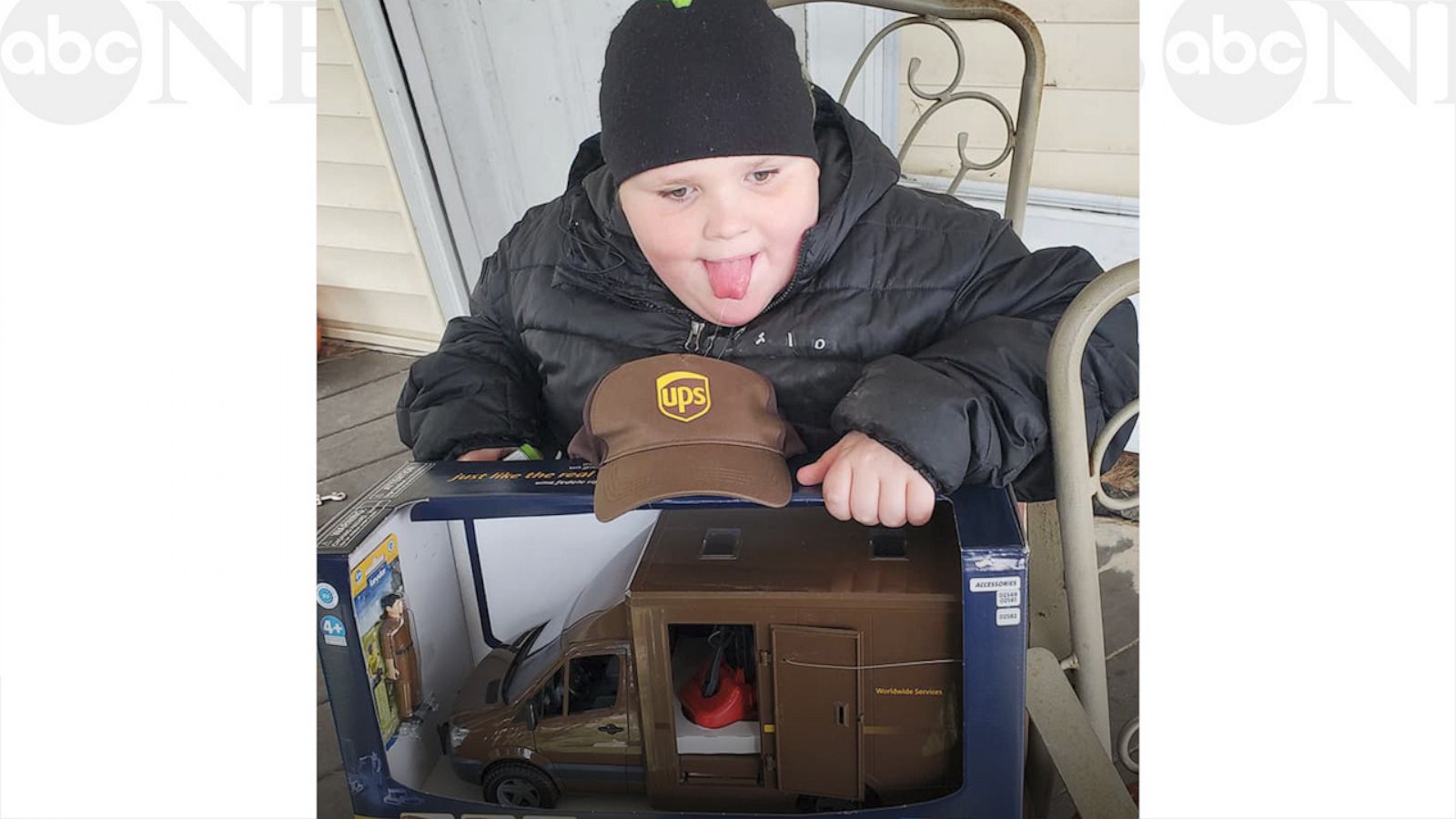 VIDEO: UPS drivers deliver a special surprise to their biggest fan