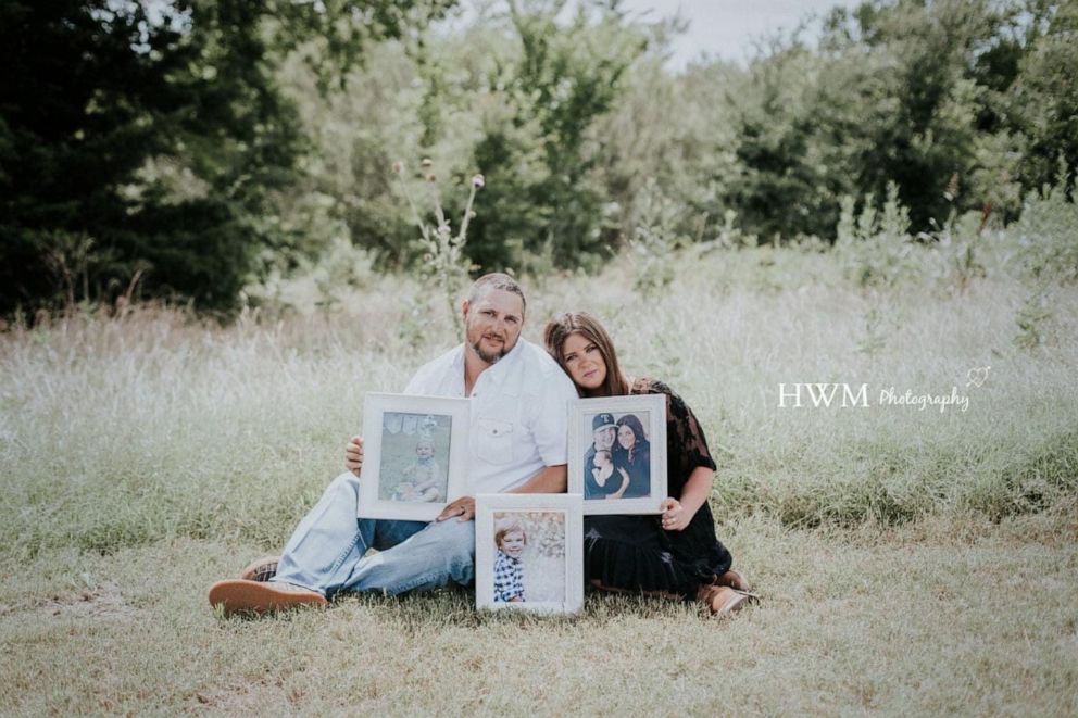 PHOTO: 6-year-old Ella Hindsley's gender reveal photo shoot. 