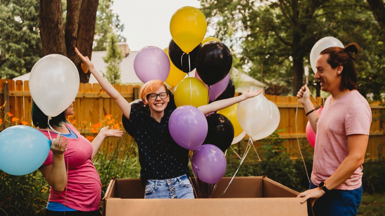 PHOTO: A 17-year-old had a gender reveal photo shoot.