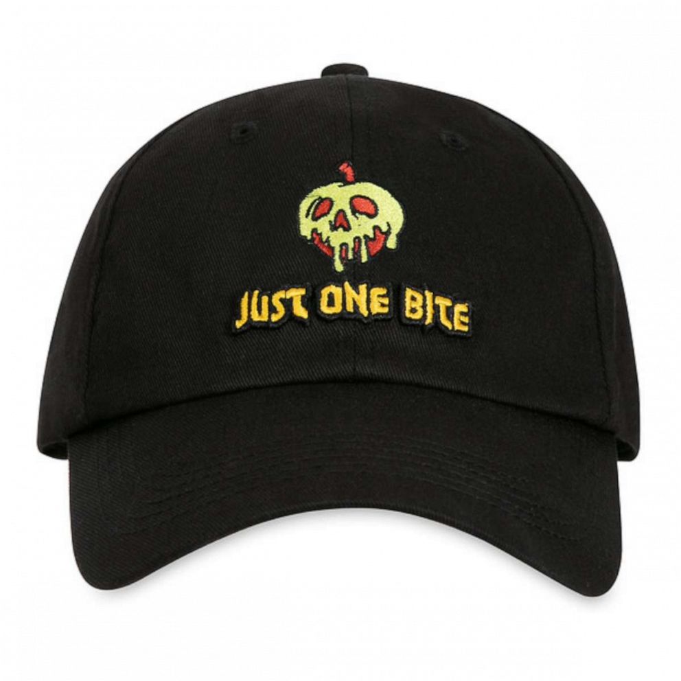 PHOTO: Poisoned Apple Baseball Cap for Adults – Snow White and the Seven Dwarfs. 