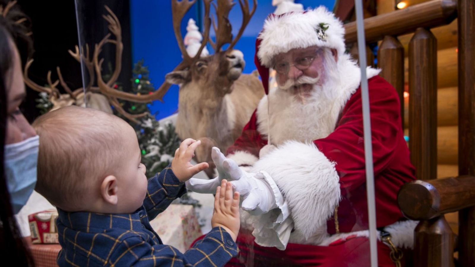 PHOTO: Bass Pro Shops offers contactless Santa visits this Christmas season.