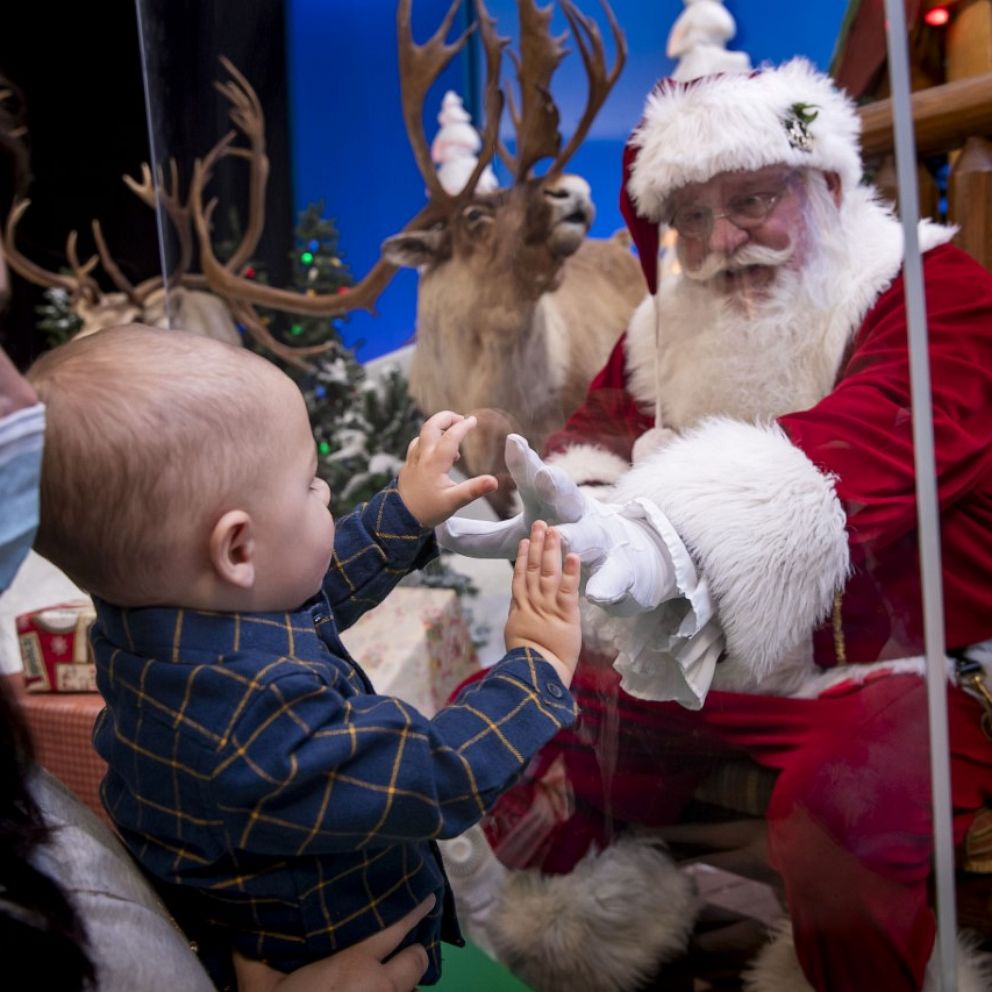 VIDEO: Santa Claus is spreading cheer and visiting families in quarantine