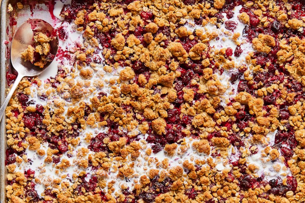 PHOTO: Cranberry crisp is an easy and delicious treat for Thanksgiving.