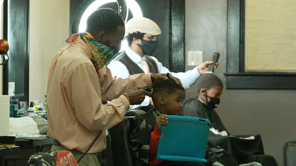 Media barbershop opens in defiance of Gov. Wolf's coronavirus