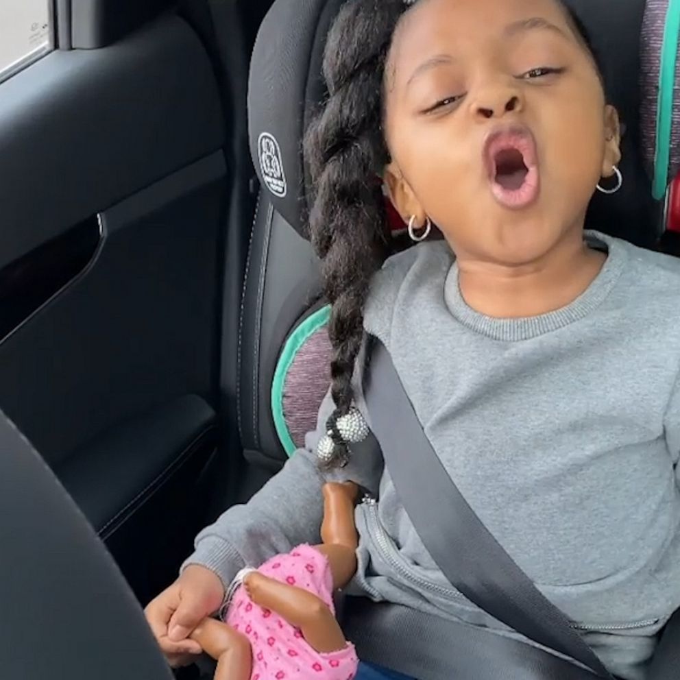 Video 4-year-old's hilarious made-up song, 'Leave Me Alone' is getting love  from millions - ABC News