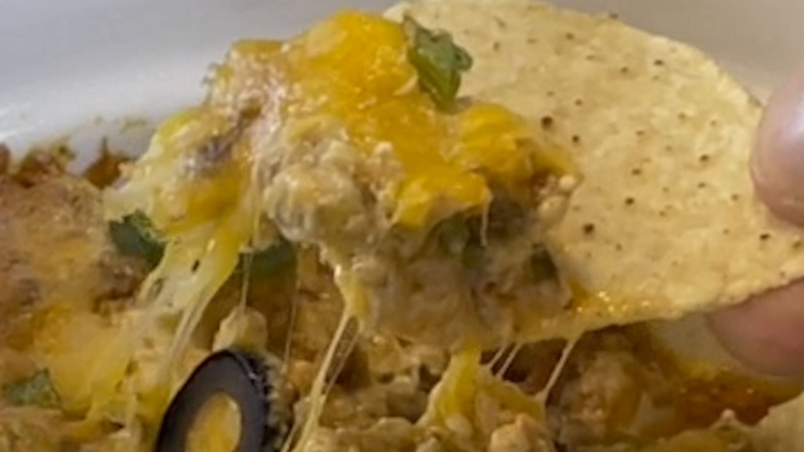 VIDEO: We’re game to make this taco pizza dip for the Super Bowl