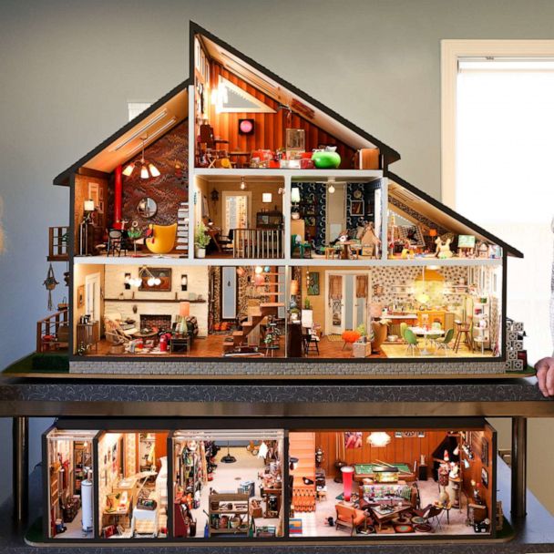 Couple goes viral after building stunning miniature home in
