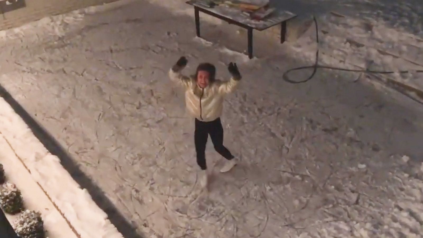 VIDEO: Oklahoma family turns backyard into ice rink amid winter storm
