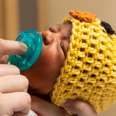 VIDEO: Hospital kicks off spring with adorable ‘spring chick’ newborn photoshoot 