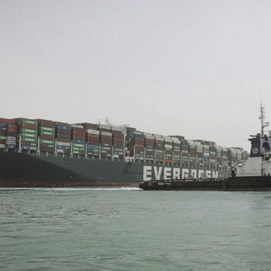 VIDEO: Massive cargo ship blocks world trade at Suez Canal