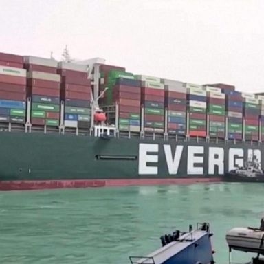 VIDEO: Suez Canal container ship breaks free