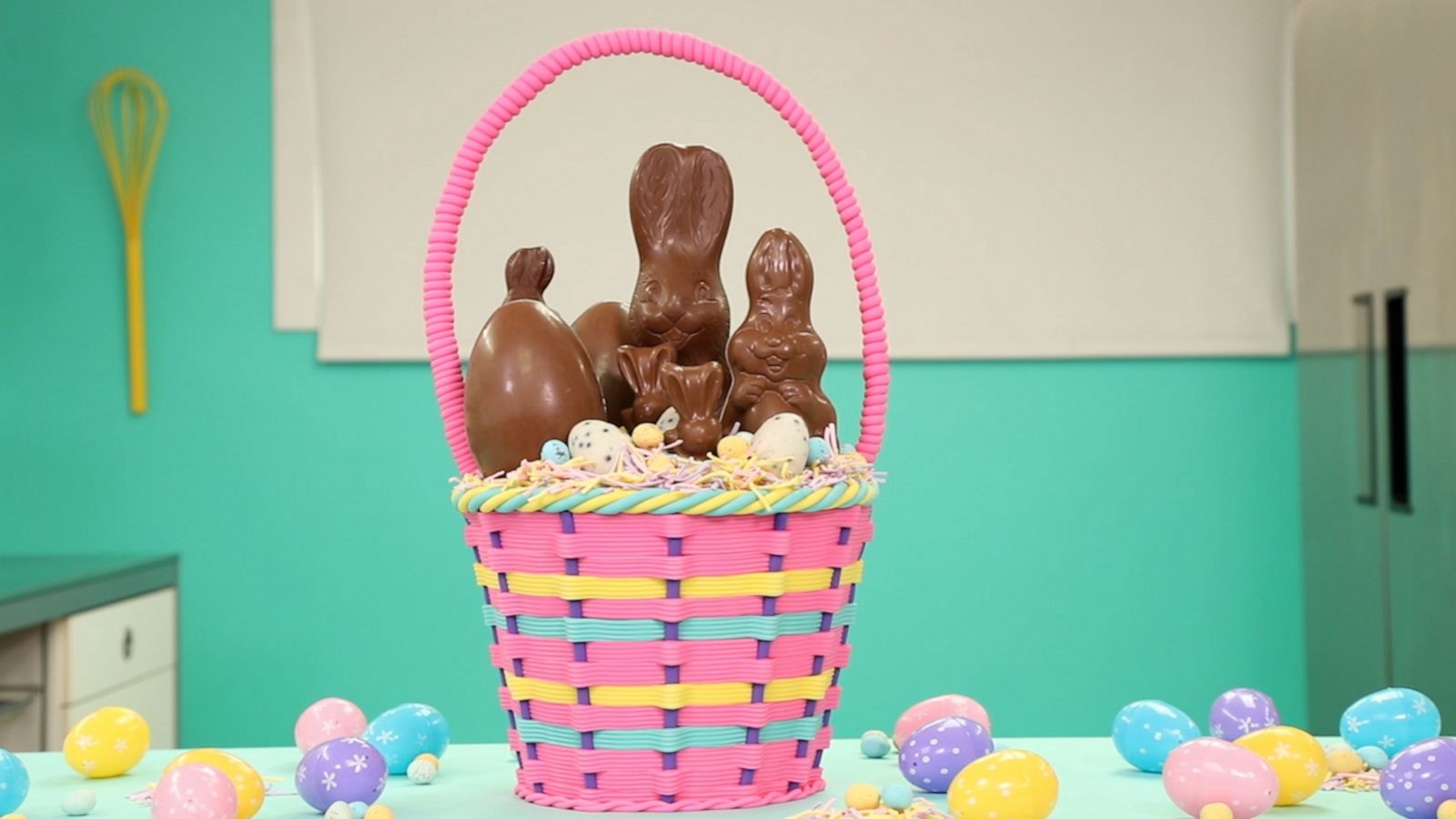 VIDEO: How to make an epic ‘Easter Basket Cake’