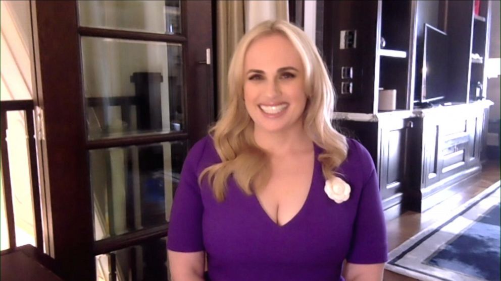 rebel wilson purple dress Rebel Wilson