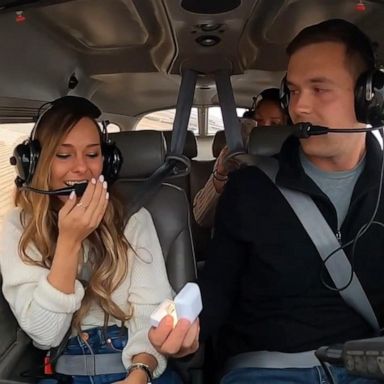 VIDEO: Air Force pilot's mid-flight proposal