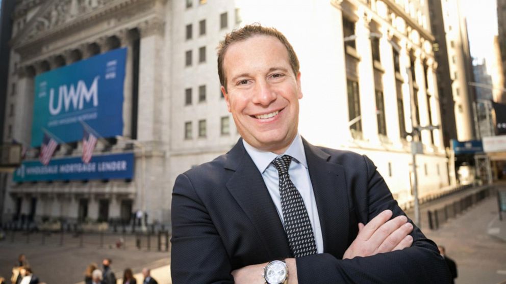 Video College Basketball Player Turned Billionaire Mat Ishbia Shares His Guide To Success Abc News