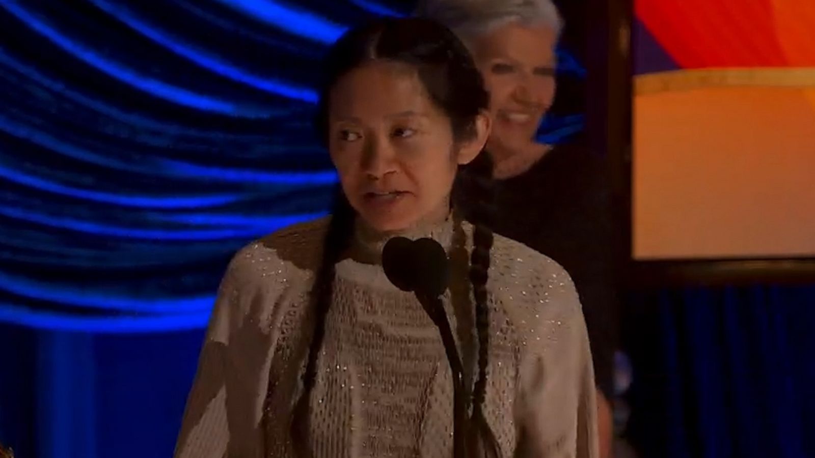 VIDEO: Chloé Zhao accepts the Best Picture Academy Award for her film ‘Nomadland’