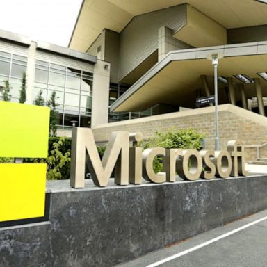 VIDEO: End of an era at Microsoft