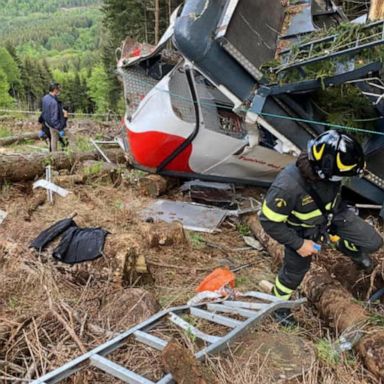 VIDEO: Cable car disaster leads to 14 deaths in Italian Alps