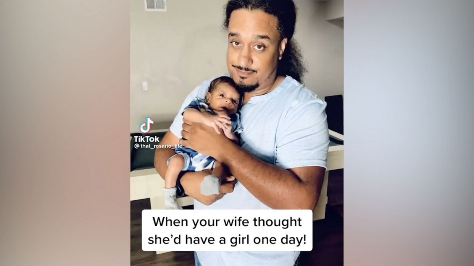 VIDEO: Dad introducing his 8th son in adorable video reaches millions online