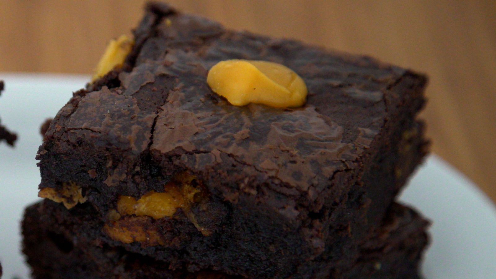 VIDEO: Would you eat ‘Cheddar Cheese Brownies’?