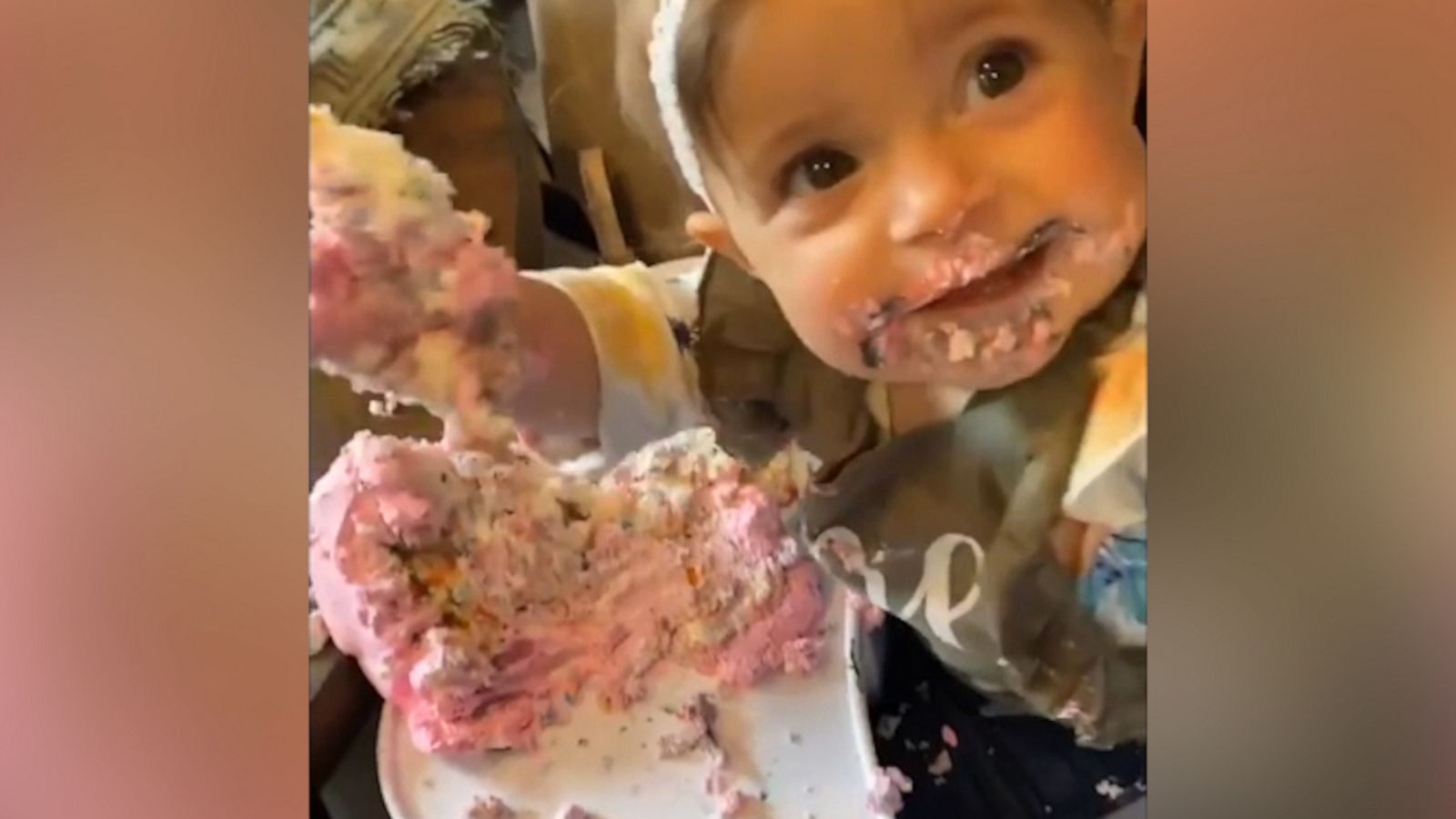 VIDEO: Baby celebrates first birthday and crushes her cake