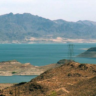 VIDEO: Hoover Dam’s Lake Mead to reach lowest level as drought continues