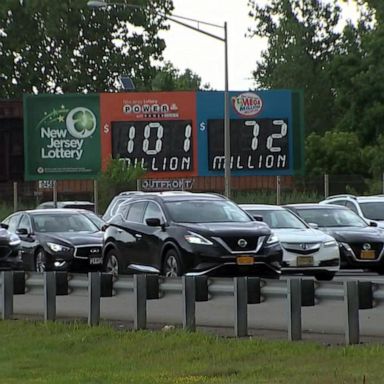 VIDEO: Huge travel rush expected as holiday weekend comes to an end