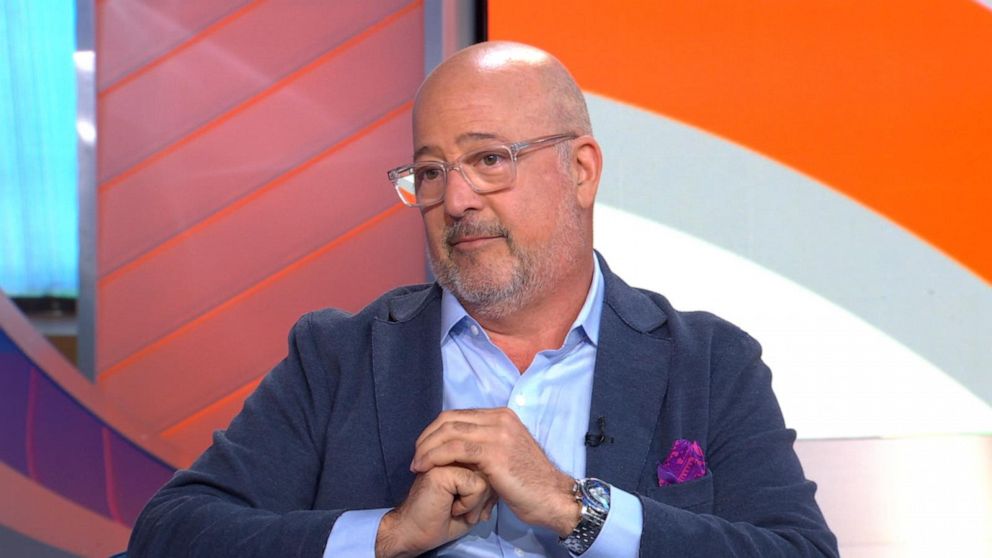 Video Chef Andrew Zimmern talks new show ‘Family Dinner’ - ABC News