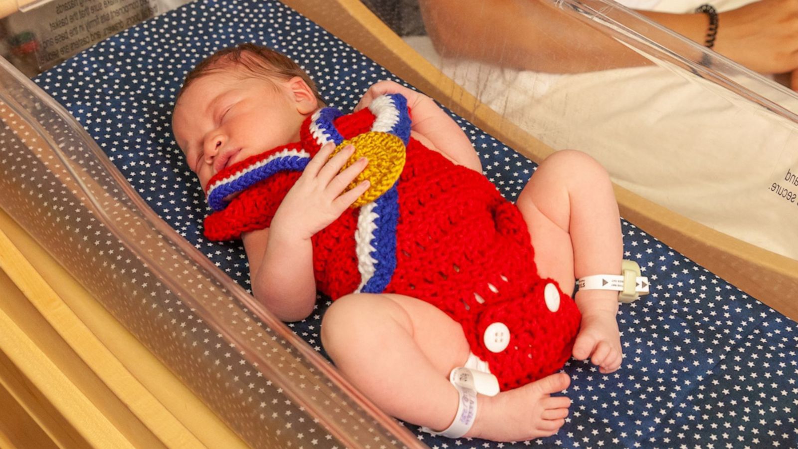 VIDEO: These newborns take home the gold with their Olympic-themed outfits