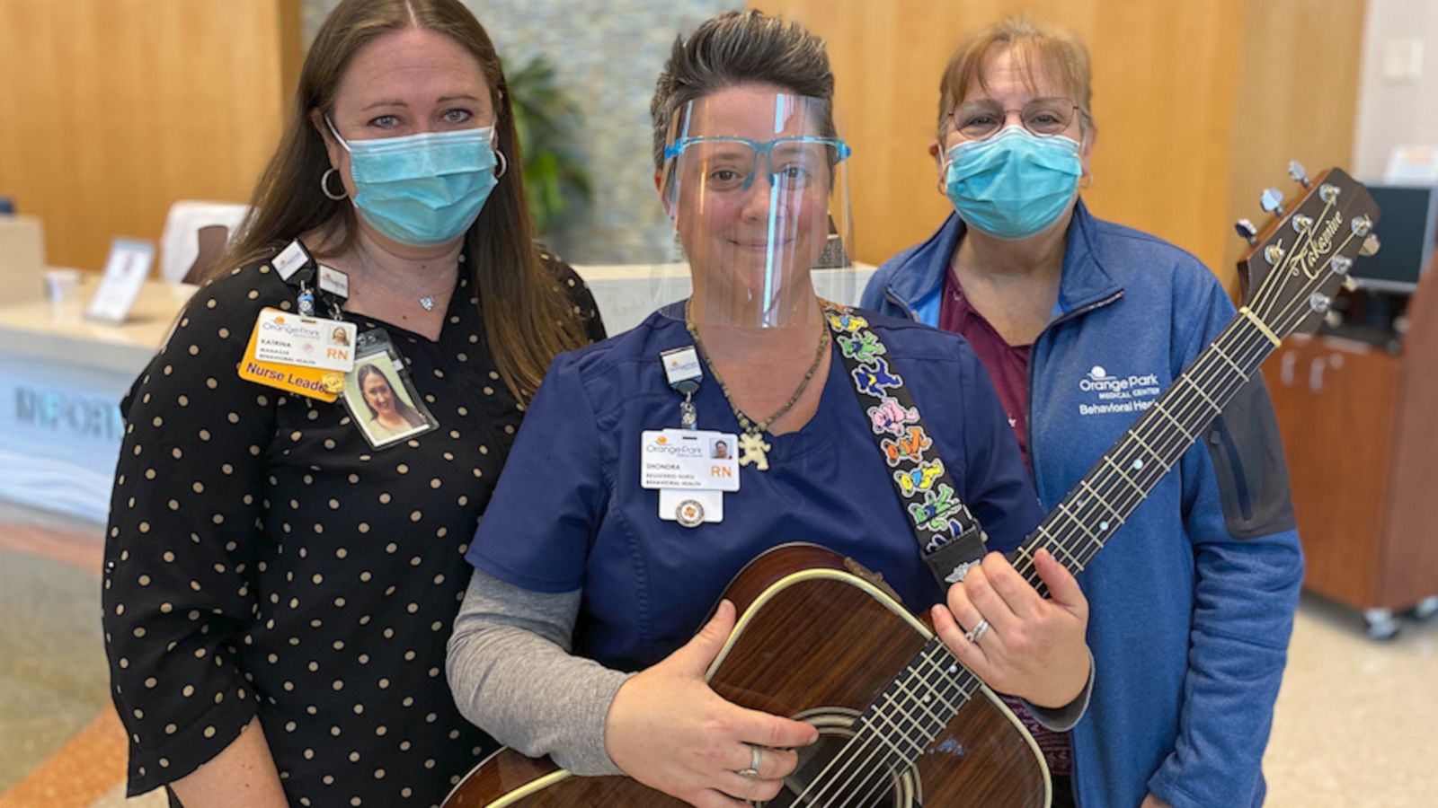 VIDEO: Nurse uses music as medicine to uplift patients