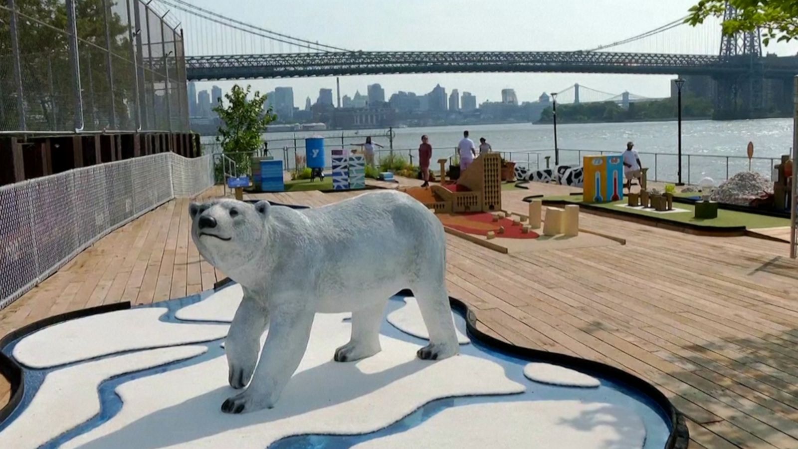 VIDEO: Students helped design climate change-themed mini golf course in New York City