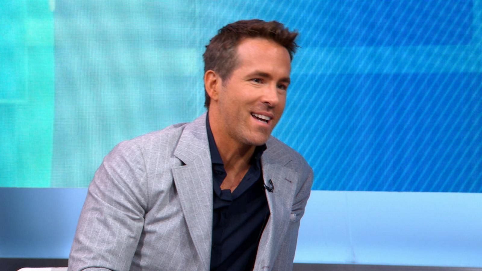 Manila Life: Ryan Reynolds tries to fit in despite being a misfit in “THE  VOICES”