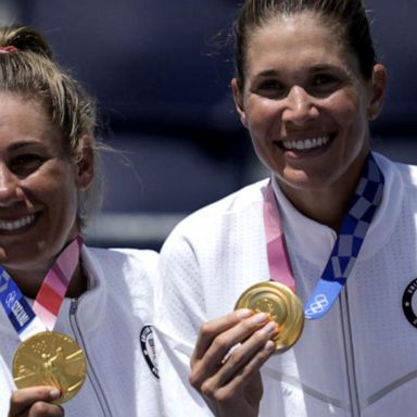 VIDEO: Team USA wins gold in beach volleyball