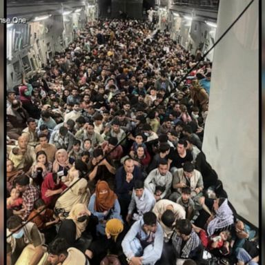 VIDEO: The story behind photo of 640 Afghans packed onto US Air Force plane