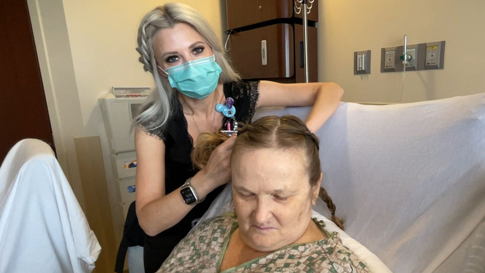 VIDEO: Nurse braids patients' hair on her days off