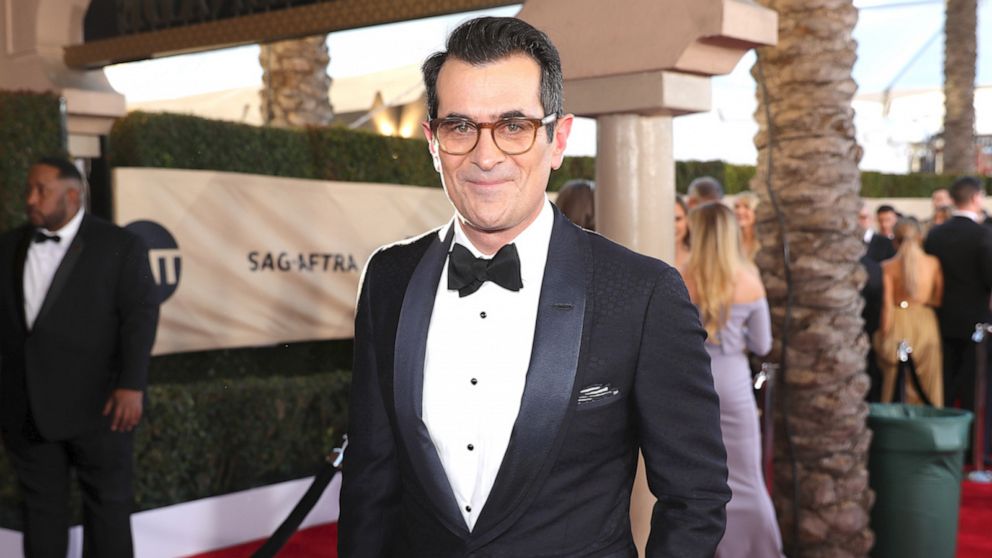 Our Favorite Ty Burrell Moments From Modern Family For His Birthday Video Abc News