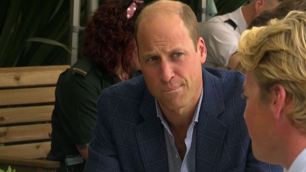 VIDEO: Prince William honors emergency responders in London on '999 Day'