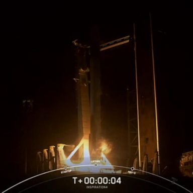 VIDEO: SpaceX launches 1st all-civilian flight into Earth's orbit