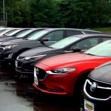 VIDEO: Experts say now may be the best time to sell your car