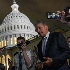House delays vote on infrastructure bill 