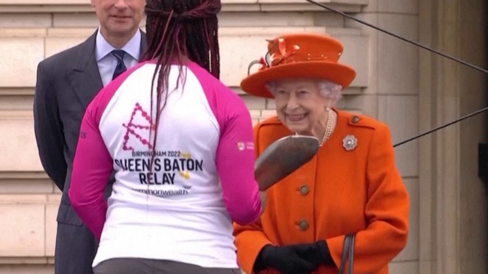 VIDEO: Queen Elizabeth launches Commonwealth Games baton relay