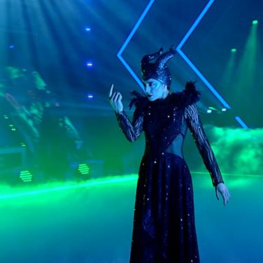 VIDEO: Shocking double elimination on ‘Dancing With the Stars’