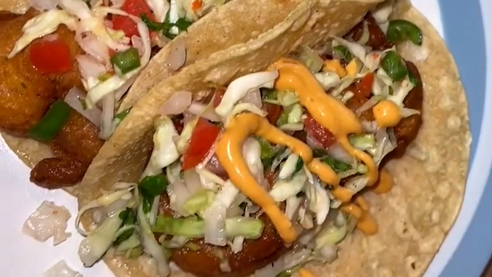 These shrimp tacos are making us drool - Good Morning America