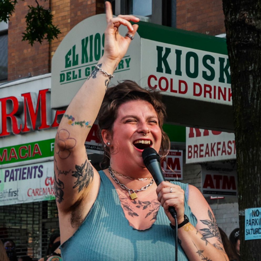 Video There Are Only Two Lesbian Bars In NYC Kristin Dausch Wants To 