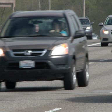 VIDEO: Millions of Americans hit the roads for Thanksgiving holiday