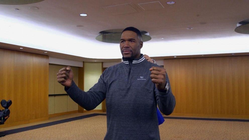 VIDEO: 'GMA' co-anchor Michael Strahan will fly to space on Blue Origin's next space flight